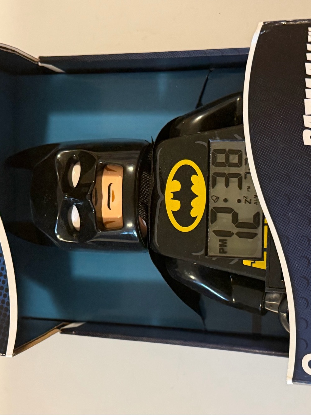 LEGO Batman Alarm Clock DC Comics Super Heroes Minifigure 9005718 - Picture 9 of 12